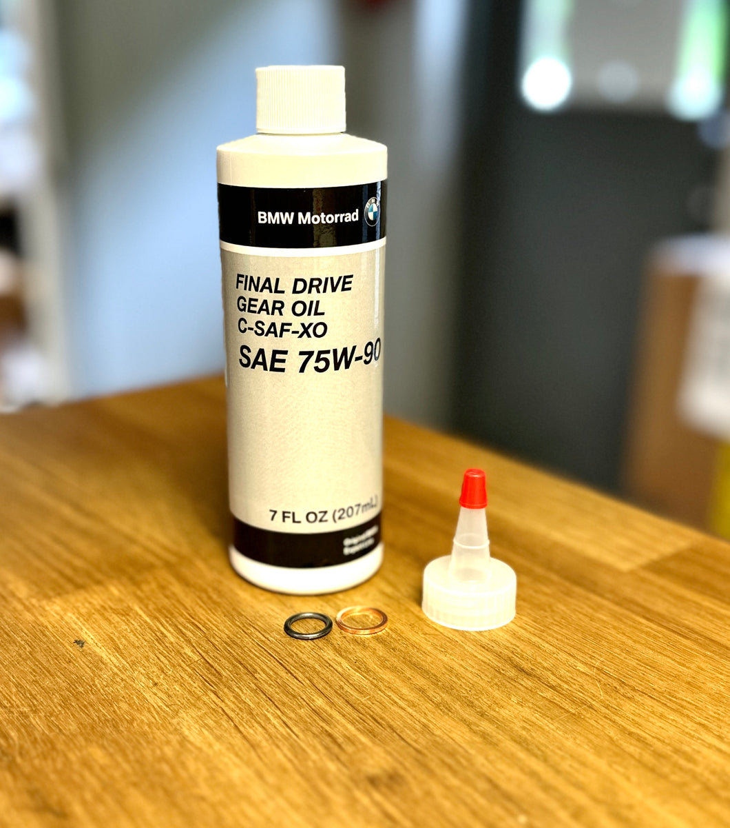 BMW Final Drive Oil Change Kit for R1200/1250 Liquid Cooled Bikes. FDKR12LC  07 51 2 296 486