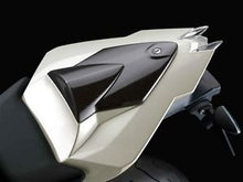 Load image into Gallery viewer, BMW S1000RR Plastic SEAT Hump Cover Alpine White - 71 60 7 723 330 - BMWSuperShop.com